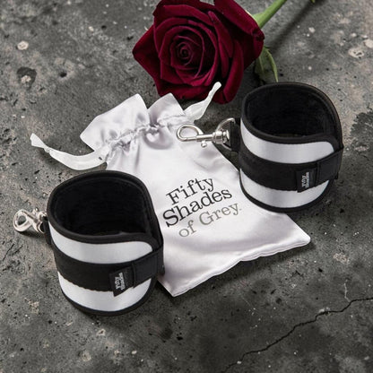 Fifty Shades of Grey Totally His - Soft Velcro Handcuffs