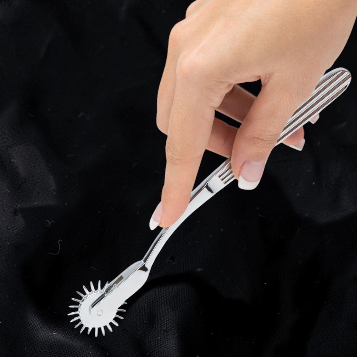 Fifty Shades Darker Adrenaline Spikes - Metal Pinwheel