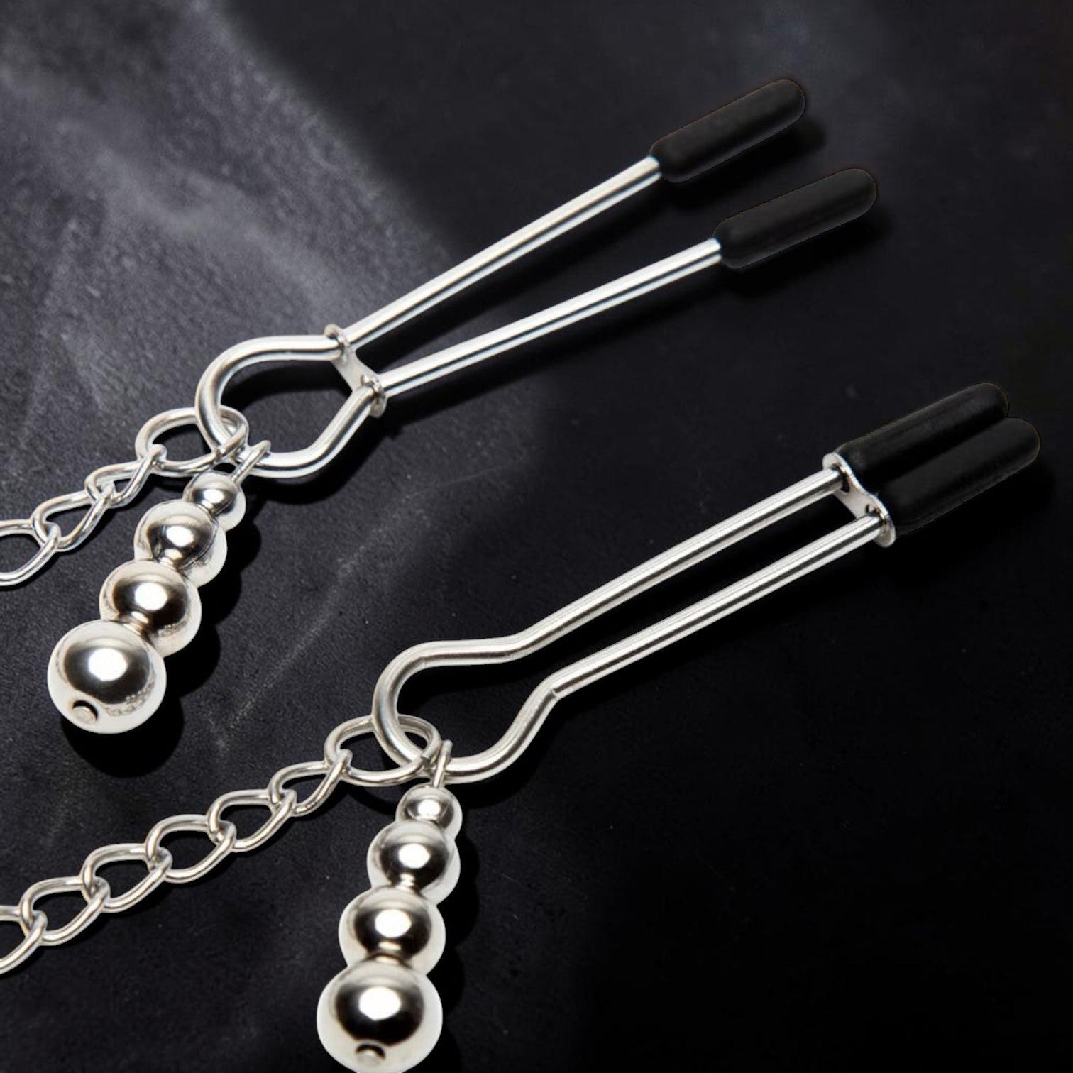 Fifty Shades of Grey Play Nice - Satin Collar With Lace Trim & Adjustable Nipple Clamps