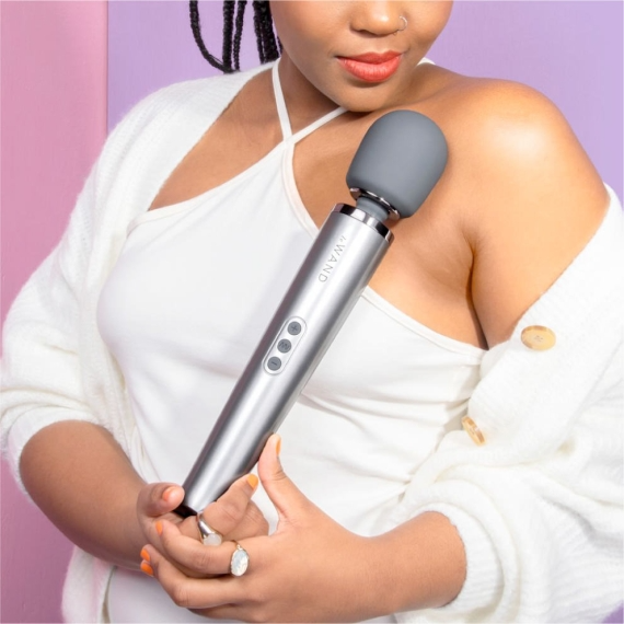 Le Wand Rechargeable Vibrating Massager - Award-Winning Wand